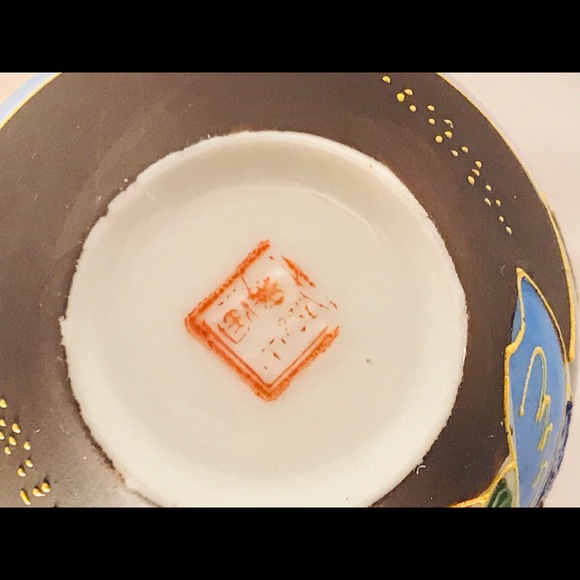 Goddess of Mercy,Gilded Hand Painted Cup & Sauser - Picture 9 of 10